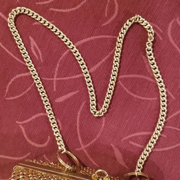 Vintage Goldtone Mesh Box Clutch Purse - Picture 7 of 11